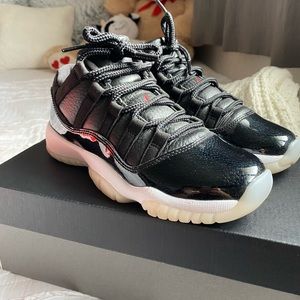 Jordan 11 low 72-10